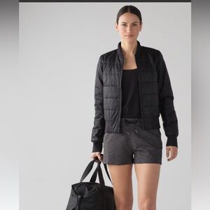 Lululemon on the fly shorts heathered 3” black 6 S no drawstring luxtreme read